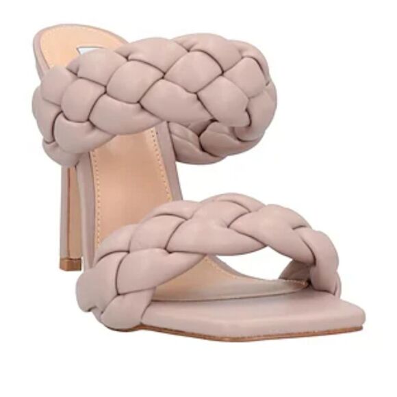 BRAND NEW STEVE MADDEN WOMEN"S KENLEY HEELED SQUARE TOE SANDAL - Picture 1 of 16